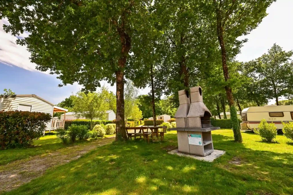 3-star services at the campsite near Lorient.